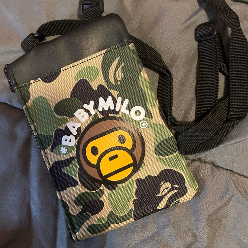 Baby Milo crossbody